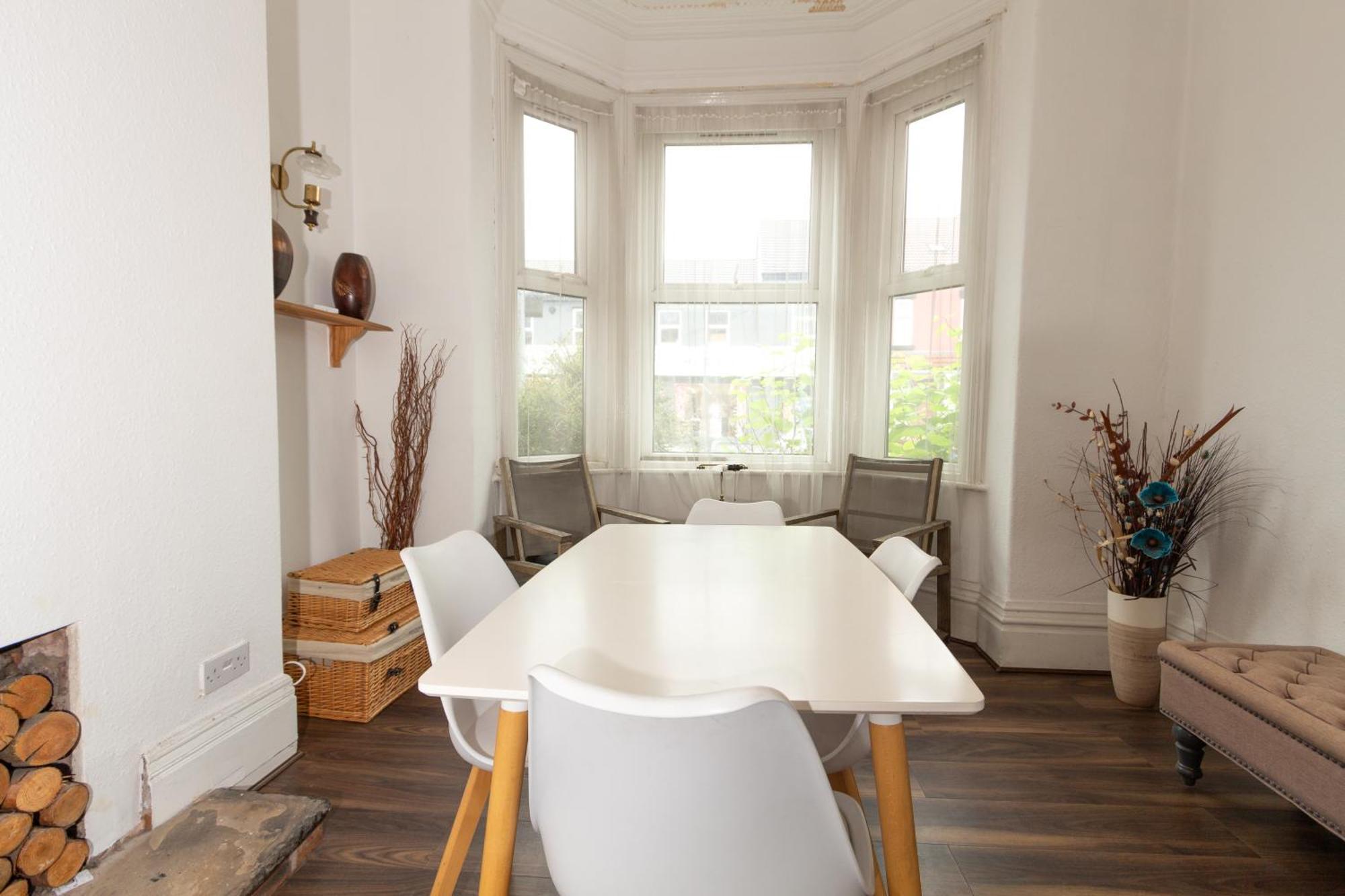 Lovely Private Rooms Near Mcr Centre Manchester Exterior photo