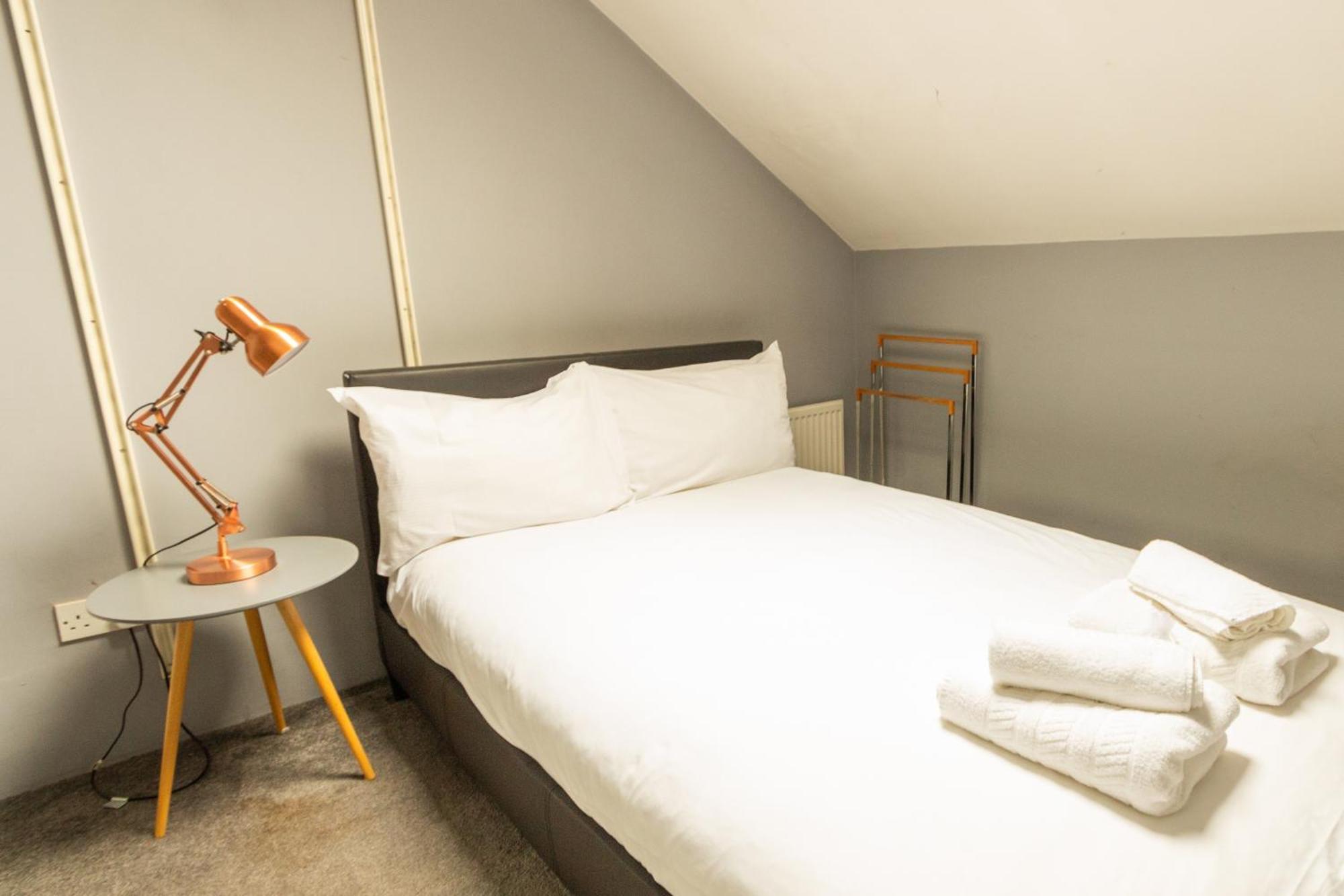 Lovely Private Rooms Near Mcr Centre Manchester Exterior photo